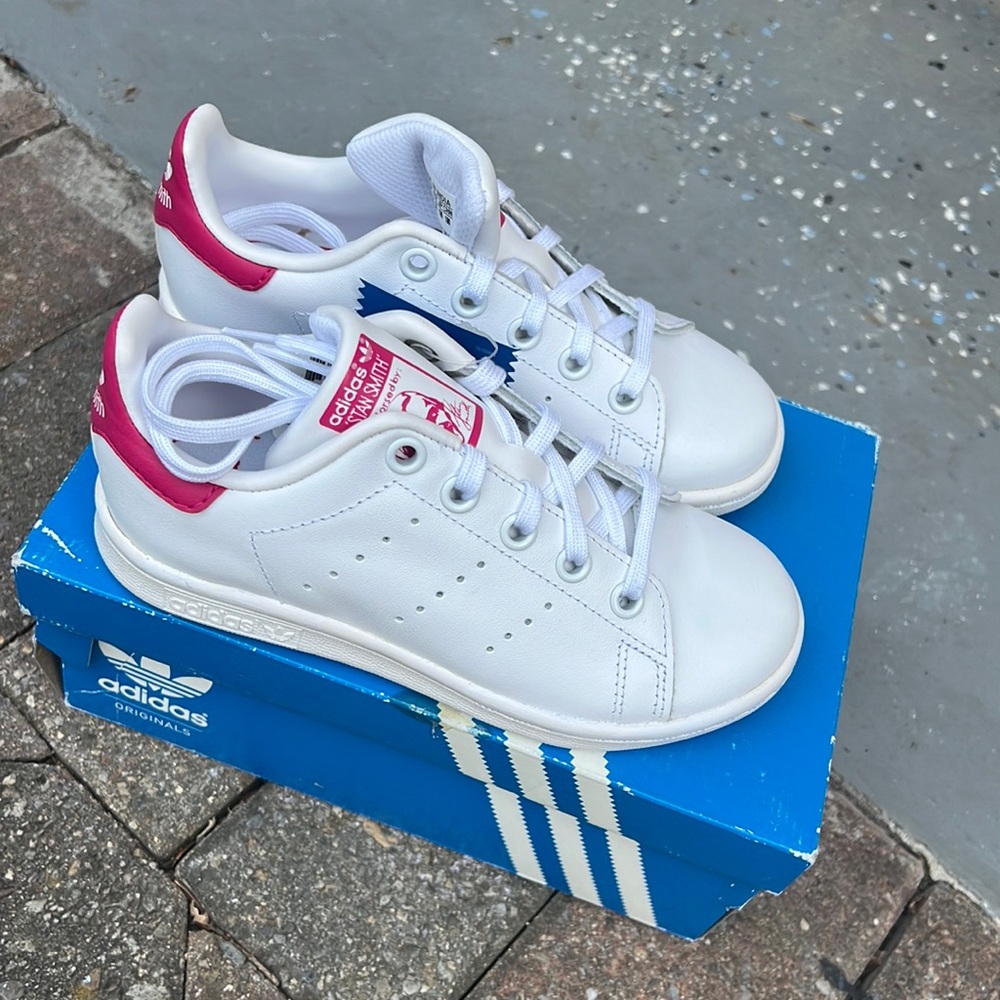 Stan smith kids pink shoes